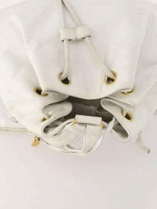 CHANEL Backpack Leather White Gold CC Auth gh1739 main image 4